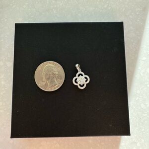 Clover Pendant